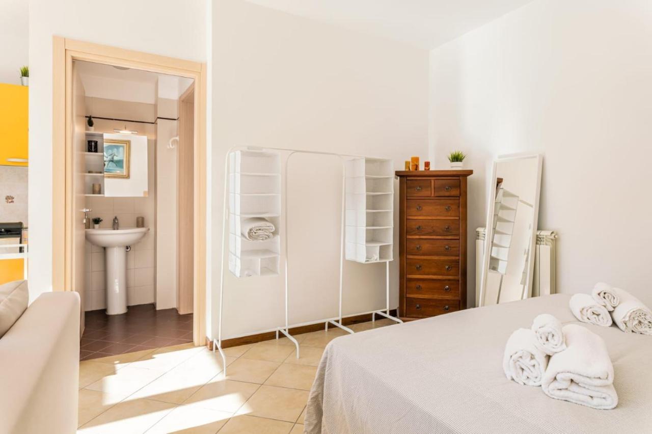 { White Garden } -Comfort, Parking & Wi-Fi- Lukka Zewnętrze zdjęcie